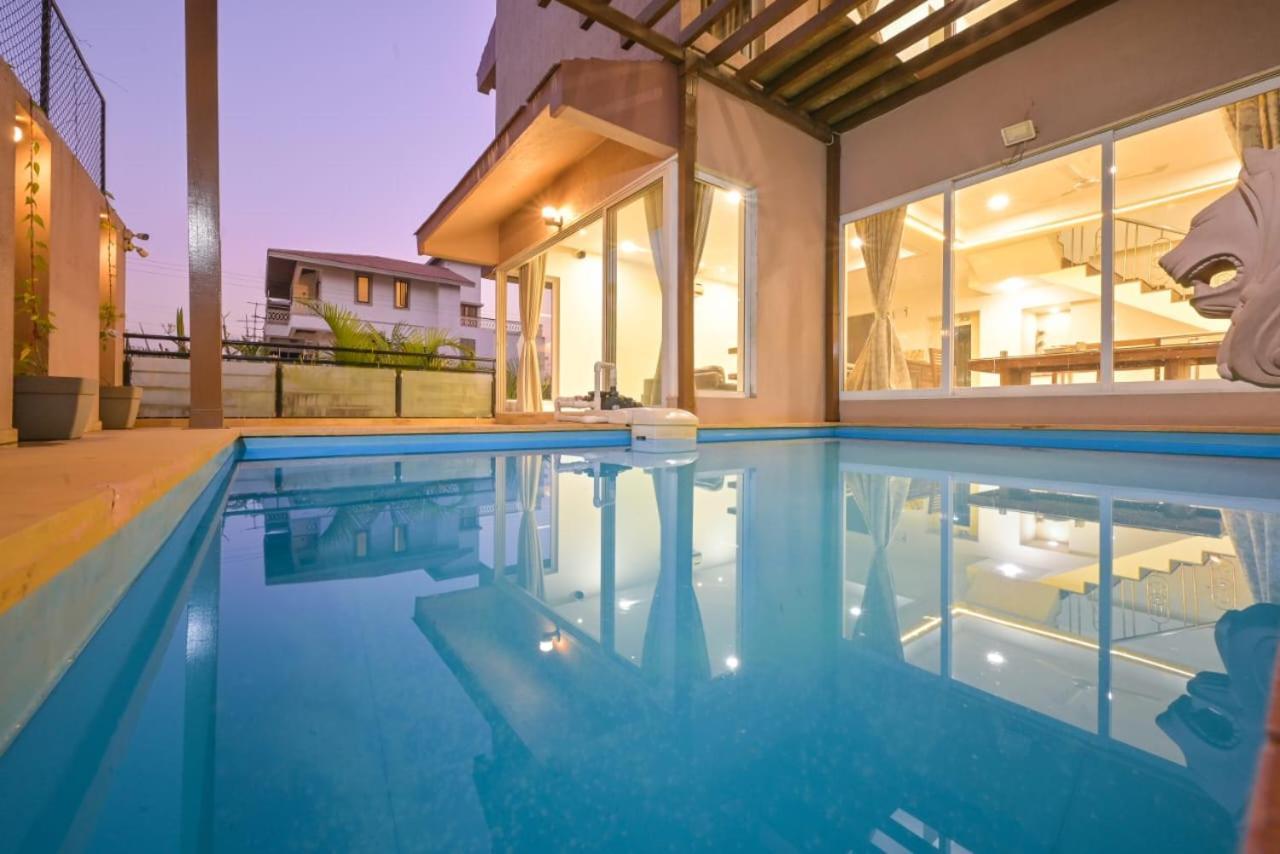 Tiki Tropics Villa Лонавала Екстериор снимка