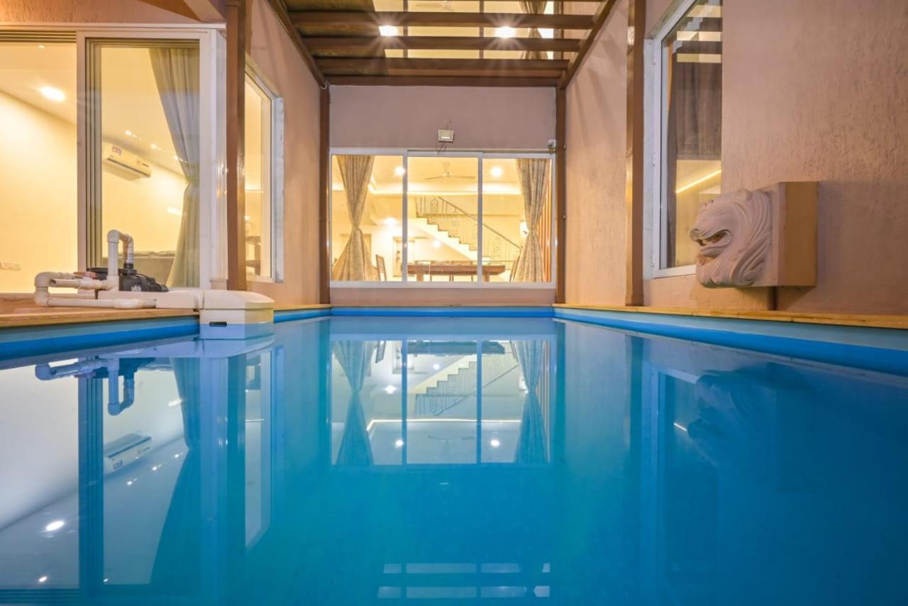 Tiki Tropics Villa Лонавала Екстериор снимка
